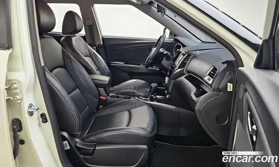 SsangYong TIBOLI 2017 1.6 автомат (гидро), фото 11