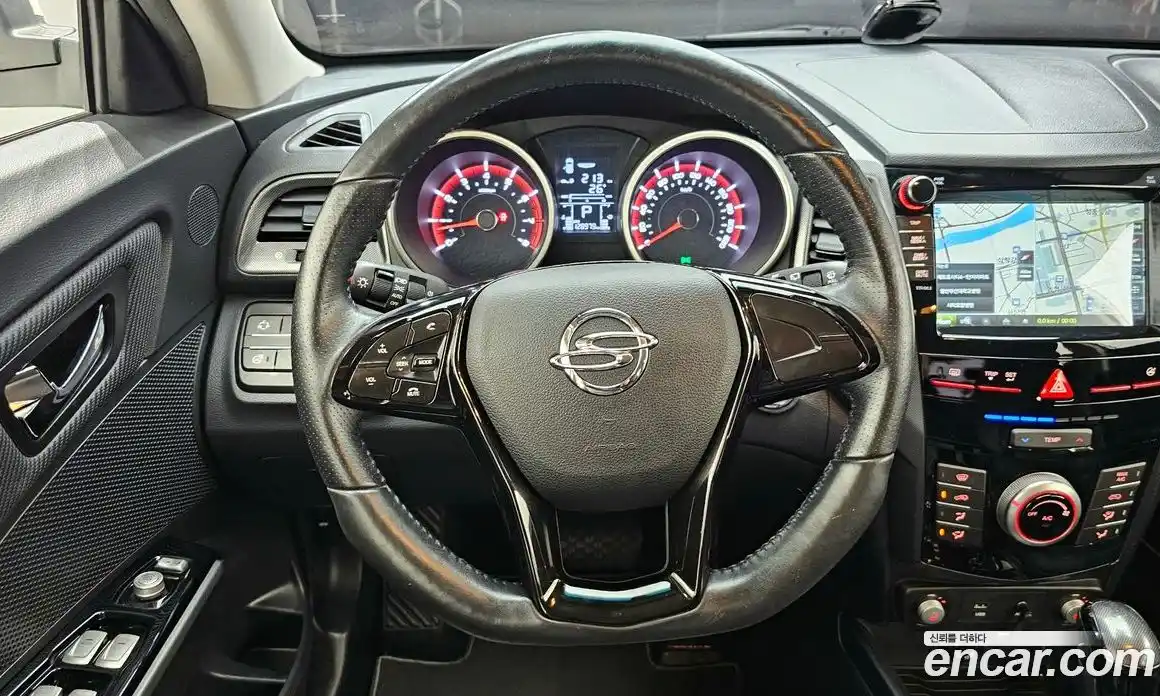 SsangYong TIBOLI 2017 1.6 автомат (гидро), фото 13