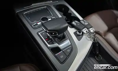 Audi Q7 2019 2.0 автомат (гидро), миниатюра 11