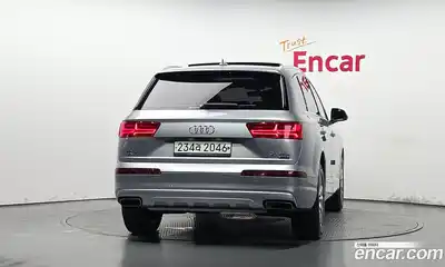 Audi Q7 2019 2.0 автомат (гидро), миниатюра 3