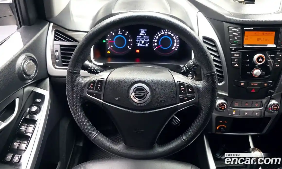SsangYong Korando 2016 2.2 автомат (гидро), фото 13