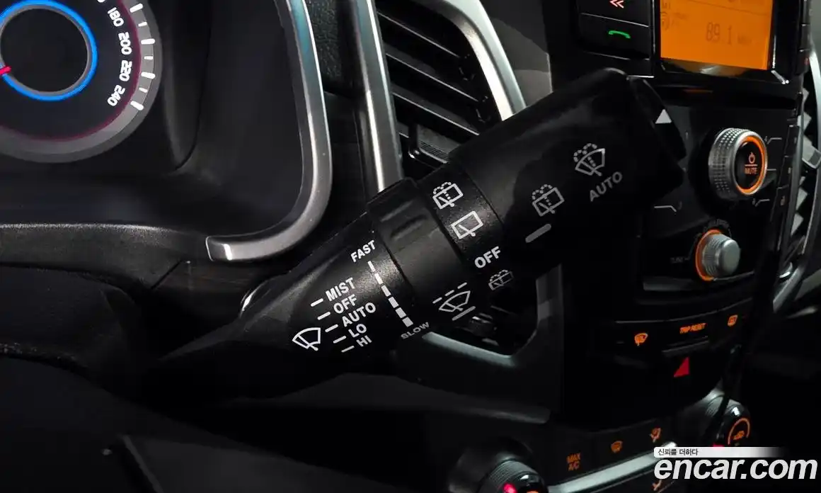SsangYong Korando 2016 2.2 автомат (гидро), фото 19