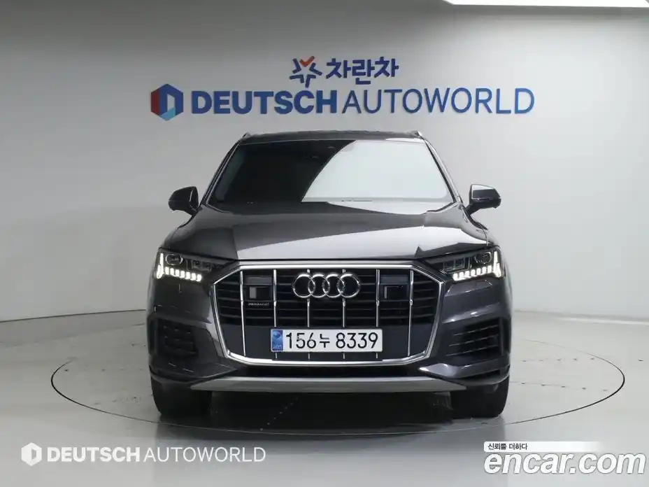 Audi Q7 2020 3.0 автомат (гидро), фото 3
