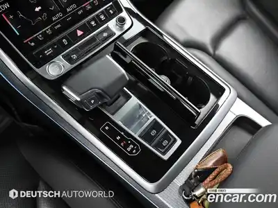 Audi Q7 2020 3.0 автомат (гидро), миниатюра 9