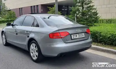 Audi A4 2010 2.0 автомат (гидро), миниатюра 2
