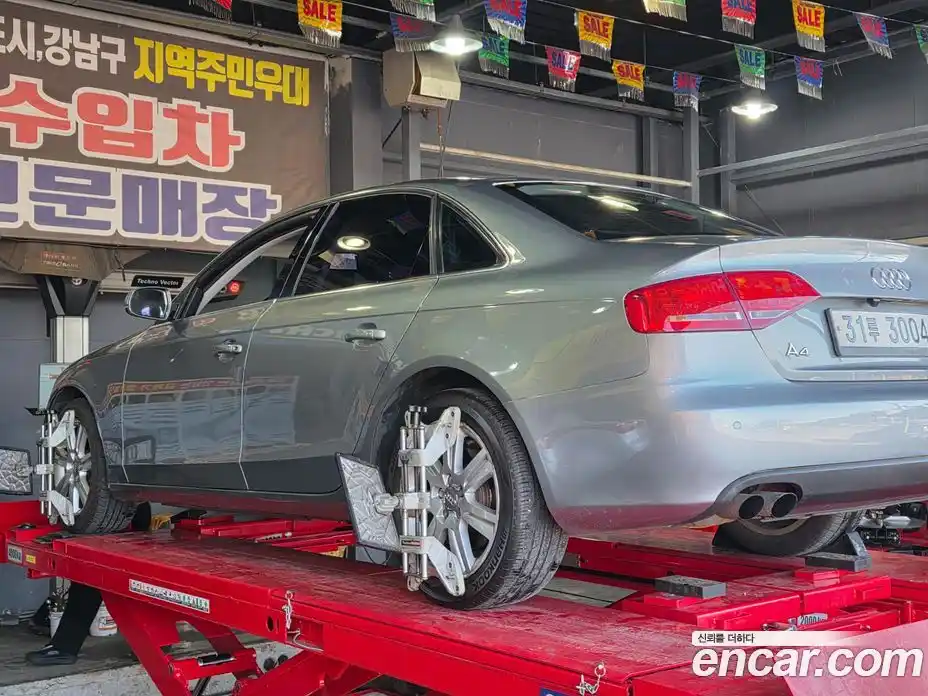 Audi A4 2010 2.0 автомат (гидро), фото 5
