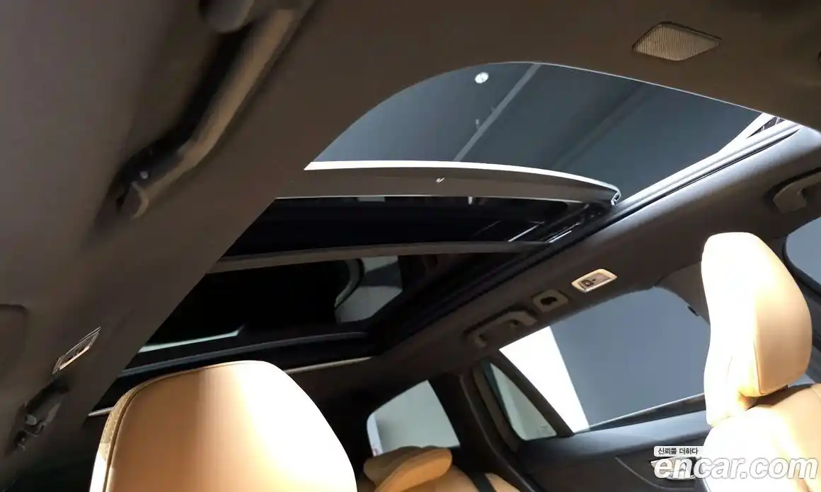 Volvo V60 2021 2.0 автомат (гидро), фото 24