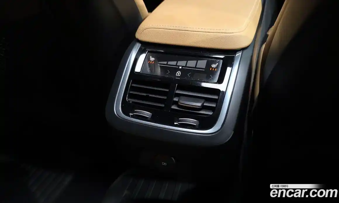 Volvo V60 2021 2.0 автомат (гидро), фото 25