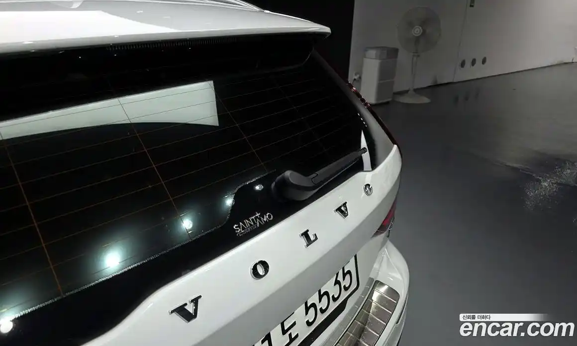 Volvo V60 2021 2.0 автомат (гидро), фото 34