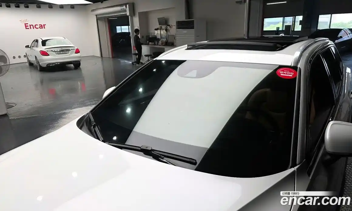 Volvo V60 2021 2.0 автомат (гидро), фото 35