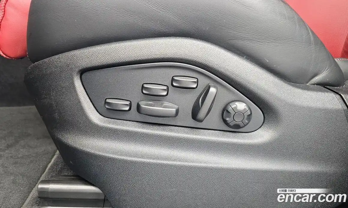 Porsche Cayenne 2024 4.0 автомат (гидро), фото 31