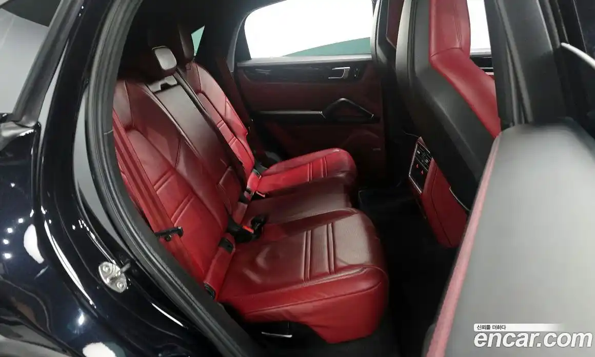 Porsche Cayenne 2020 3.0 автомат (гидро), фото 17