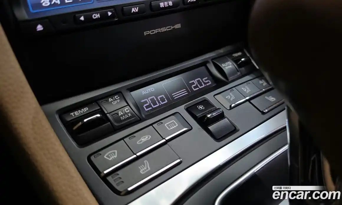 Porsche 911 2015 3.0 автомат (гидро), фото 16