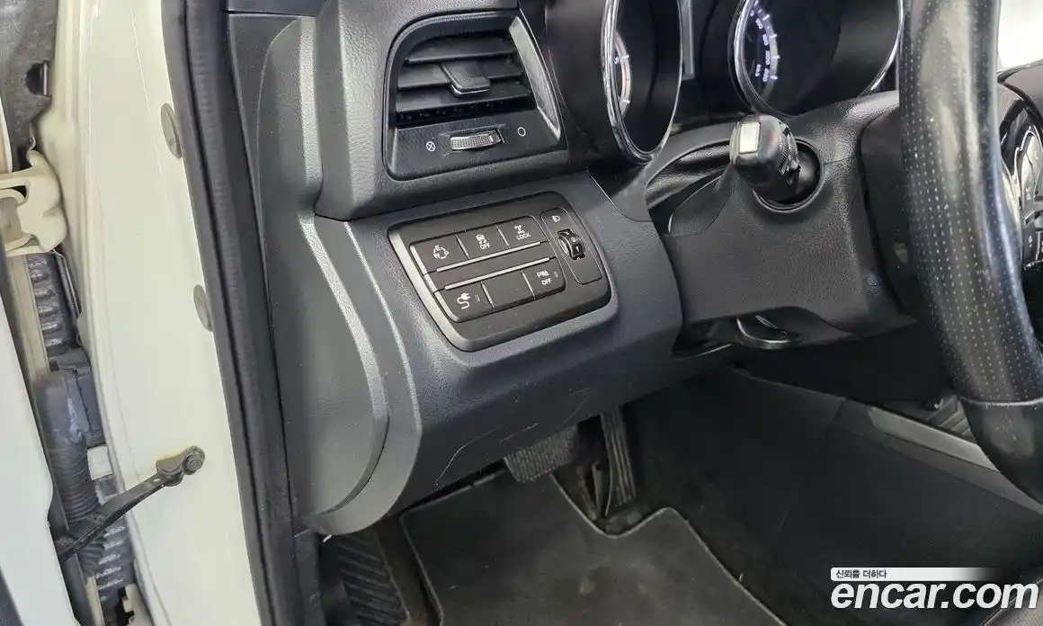 SsangYong TIBOLI 2016 1.6 автомат (гидро), фото 17
