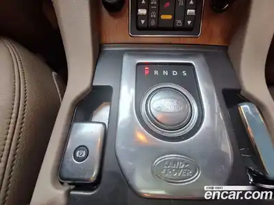 Land Rover Discovery 2012 3.0 автомат (гидро), миниатюра 9