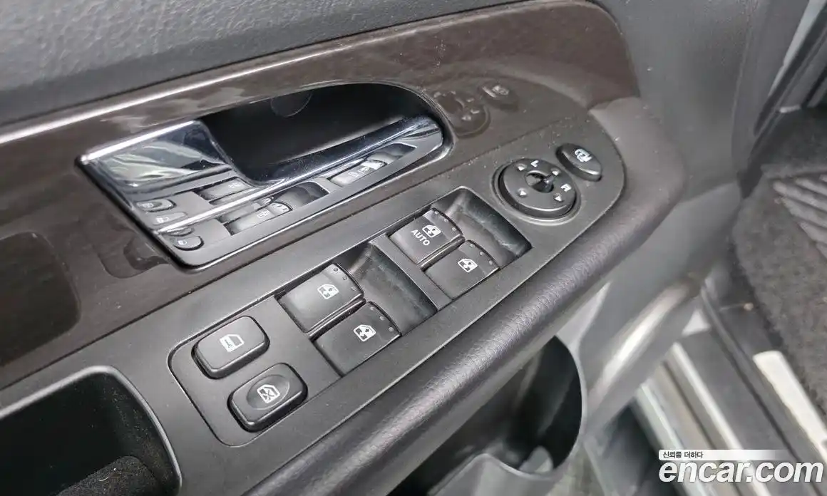 SsangYong Rexton 2014 2.0 автомат (гидро), фото 12
