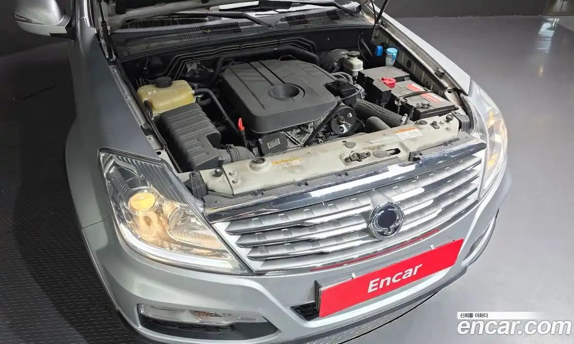 SsangYong Rexton 2014 2.0 автомат (гидро), фото 6