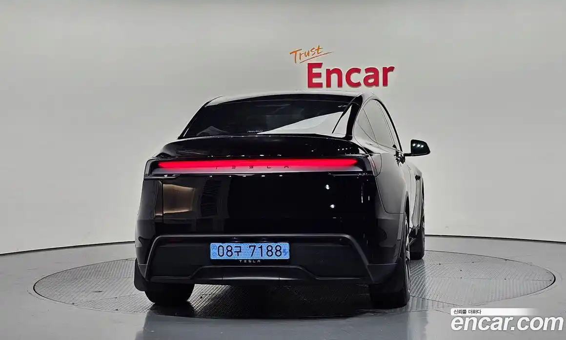Tesla Model Y 2025 0.2 гидро, фото 4