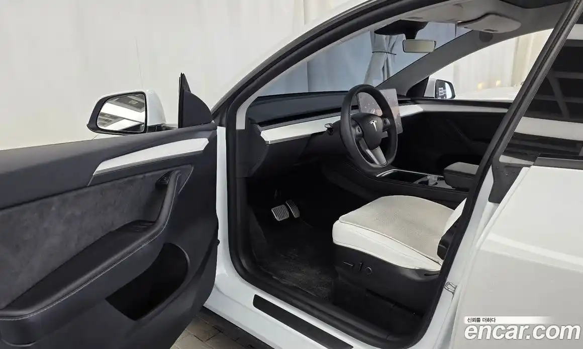 Tesla Model Y 2023 0.2 гидро, фото 13