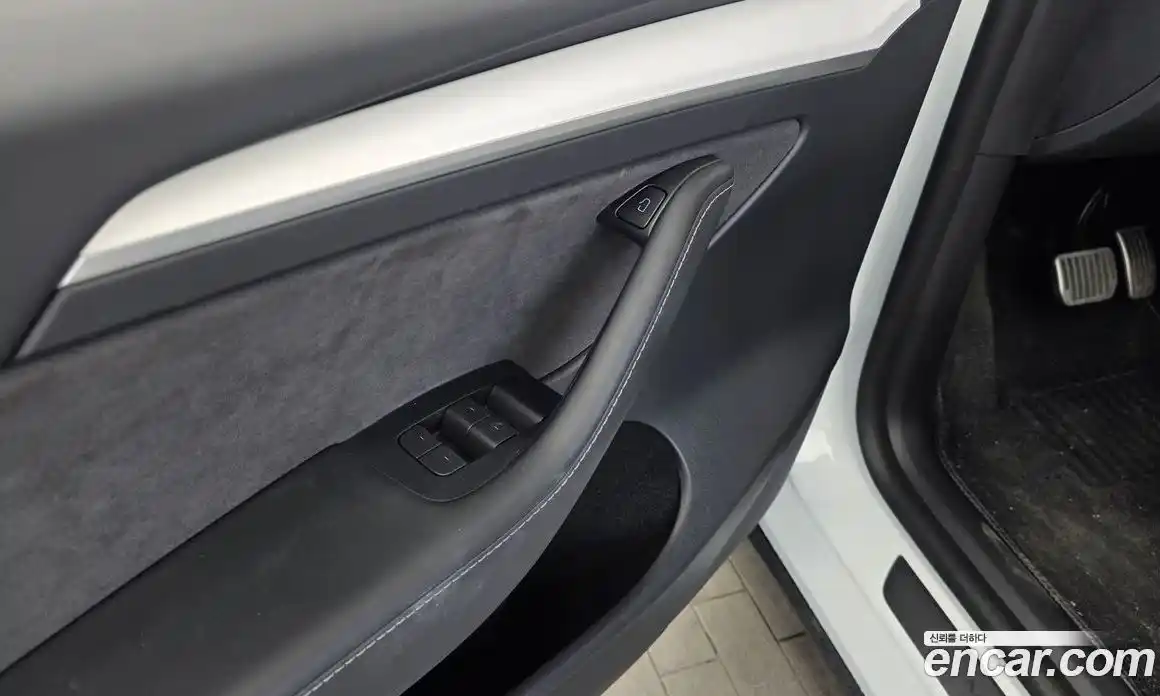 Tesla Model Y 2023 0.2 гидро, фото 36