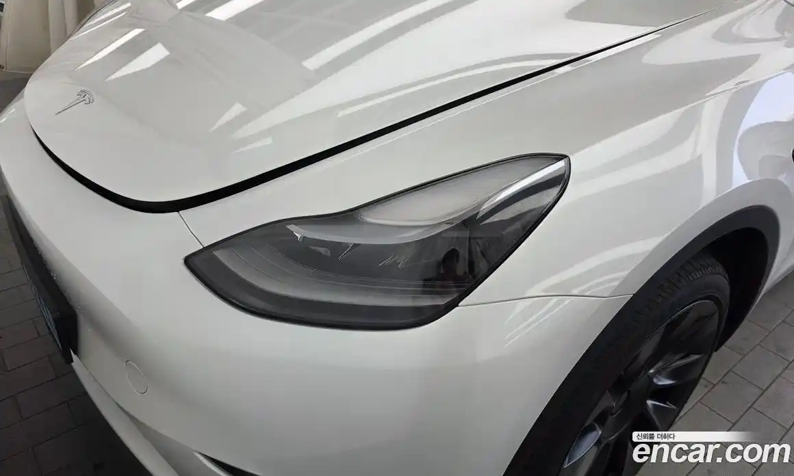 Tesla Model Y 2023 0.2 гидро, фото 8