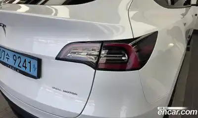 Tesla Model Y 2023 0.2 гидро, миниатюра 9