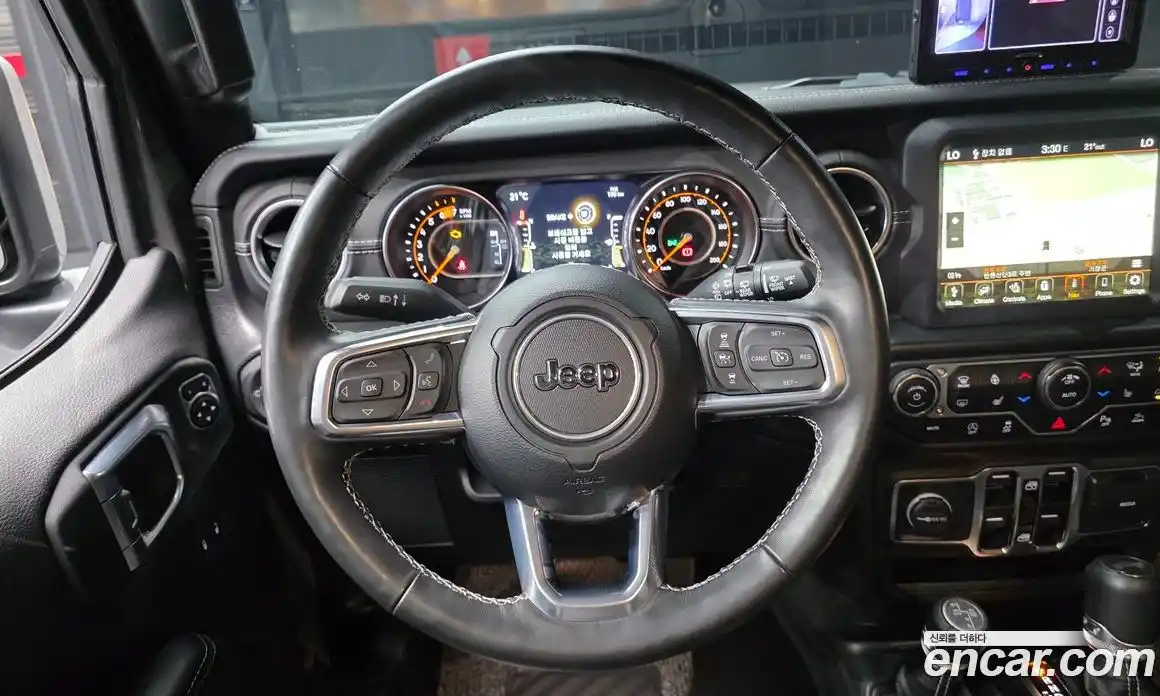 Jeep Wrangler 2023 2.0 автомат (гидро), фото 19