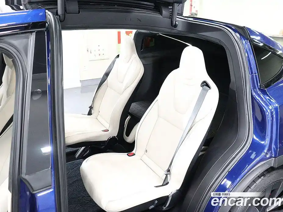 Tesla Model X 2023 0.3 гидро, фото 17