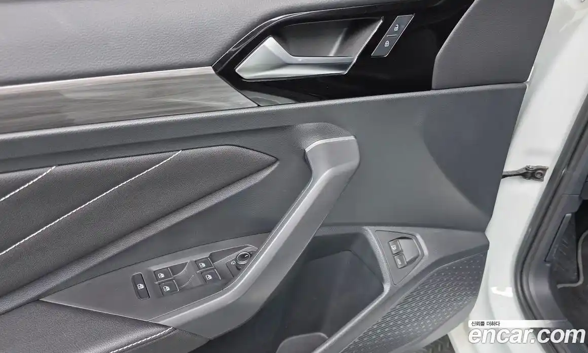 Volkswagen Jetta 2023 1.5 автомат (гидро), фото 19