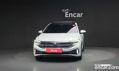 Volkswagen Jetta 2023 1.5 автомат (гидро), миниатюра 3