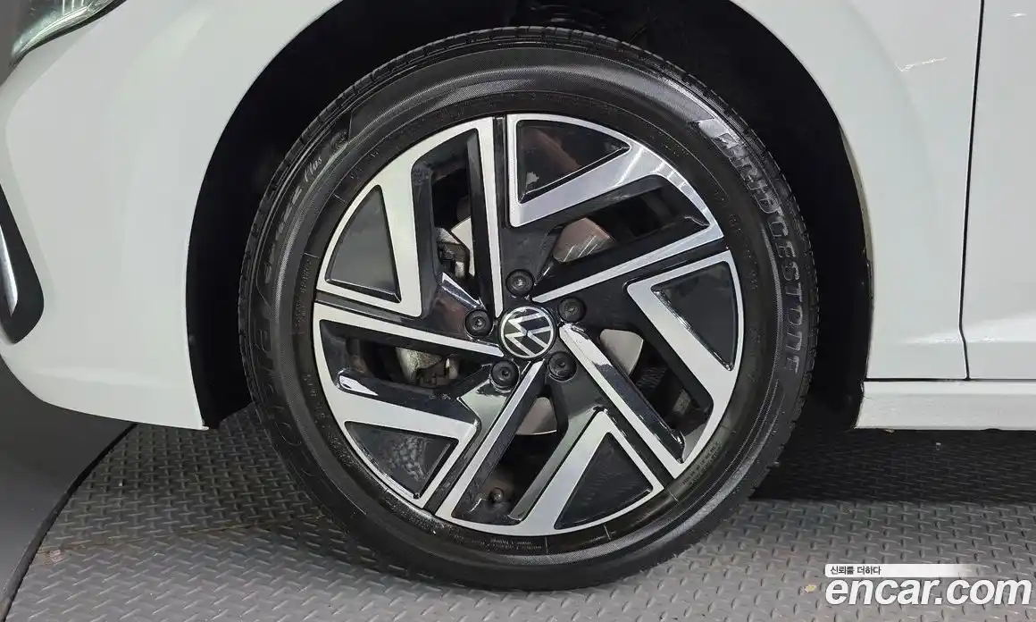 Volkswagen Jetta 2023 1.5 автомат (гидро), фото 5