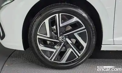 Volkswagen Jetta 2023 1.5 автомат (гидро), миниатюра 5