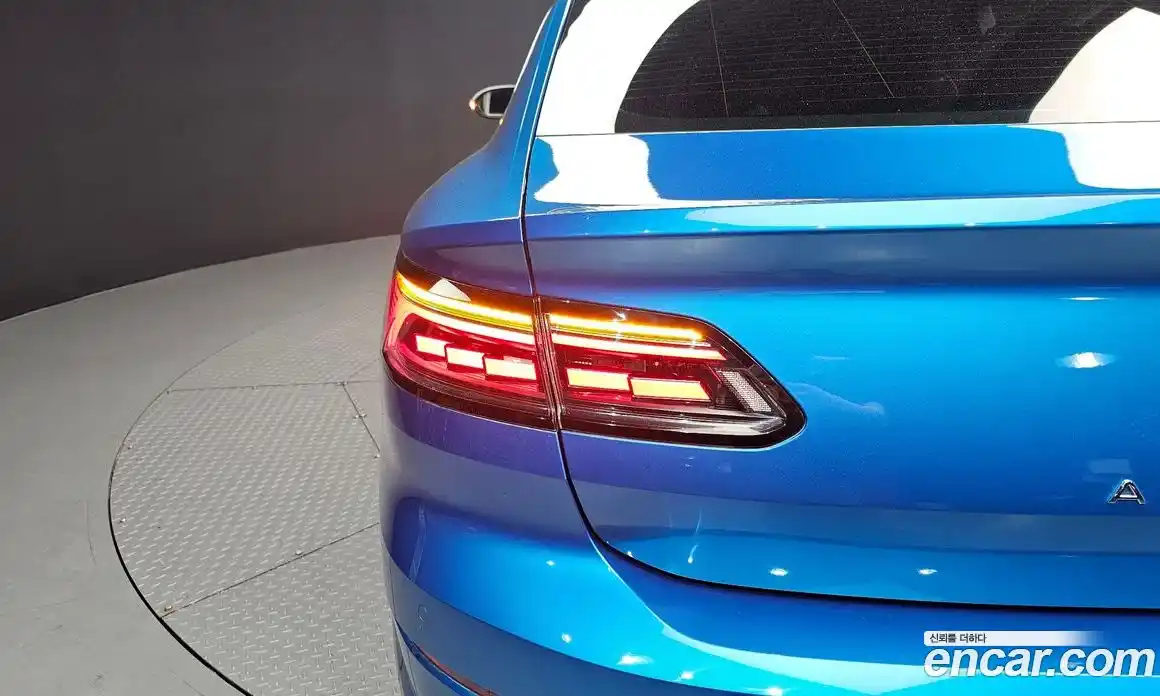 Volkswagen Arteon 2023 2.0 автомат (гидро), фото 9