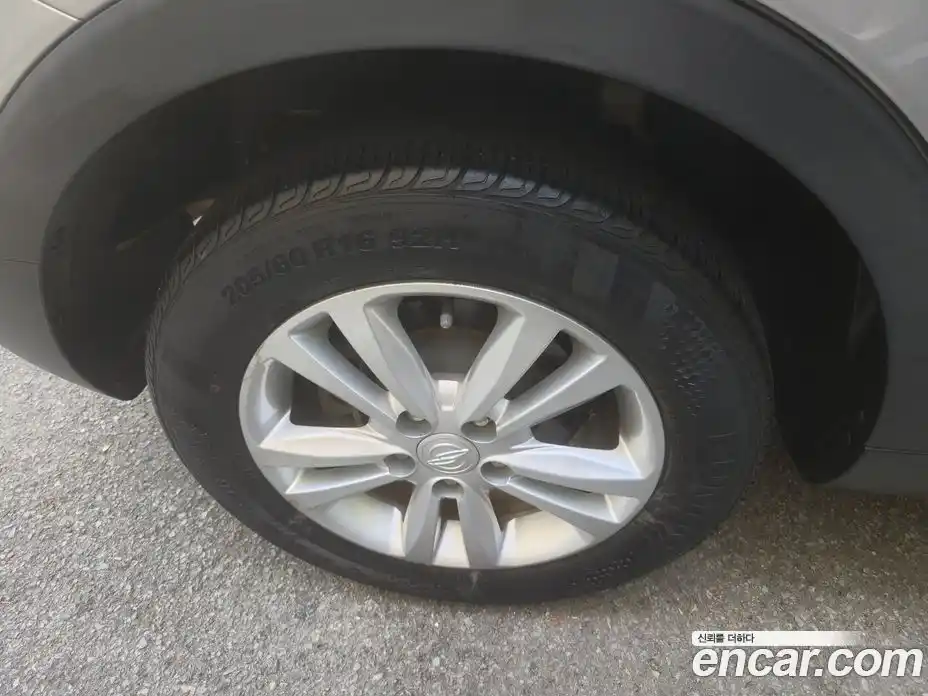 SsangYong TIBOLI 2016 1.6 автомат (гидро), фото 14