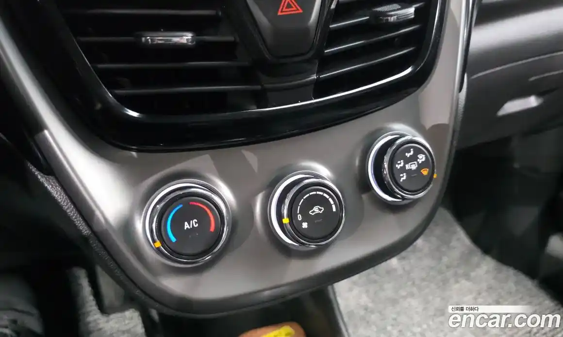 Chevrolet Spark 2022 1.0 автомат (гидро), фото 23