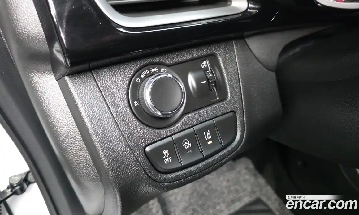 Chevrolet Spark 2022 1.0 автомат (гидро), фото 24