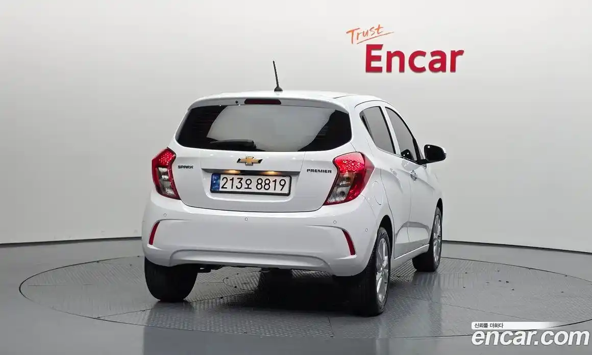 Chevrolet Spark 2022 1.0 автомат (гидро), фото 4
