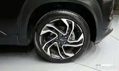 Chevrolet TrailBlazer 2024 1.3 автомат (гидро), миниатюра 5
