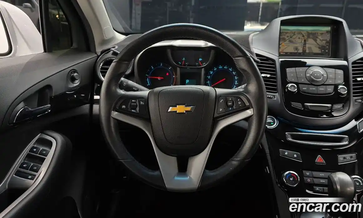 Chevrolet Orlando 2011 2.0 автомат (гидро), фото 12