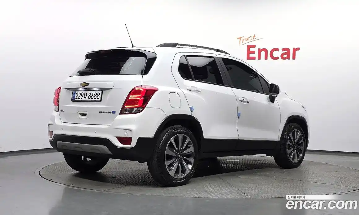 Chevrolet Trax 2021 1.6 гидро, фото 2