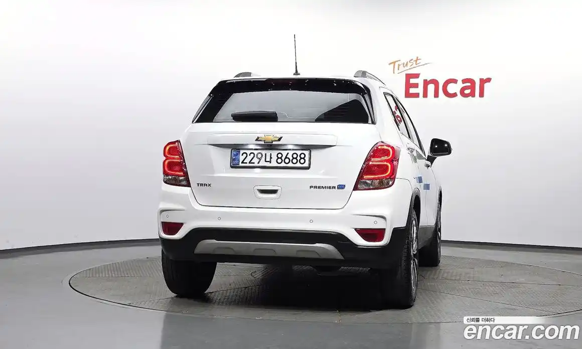 Chevrolet Trax 2021 1.6 гидро, фото 4