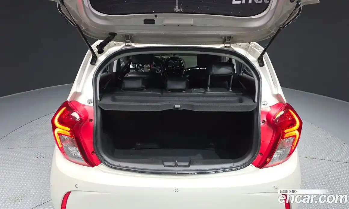 Chevrolet Spark 2018 1.0 гидро, фото 25