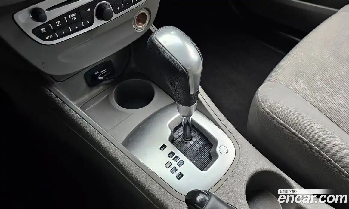 Renault SM3 2012 1.6 гидро, фото 12