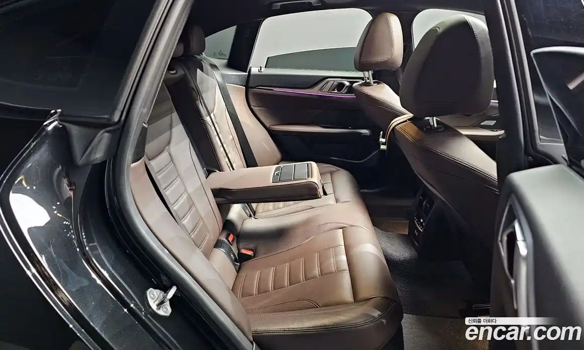 BMW 4 серия 2023 2.0 автомат (гидро), фото 18
