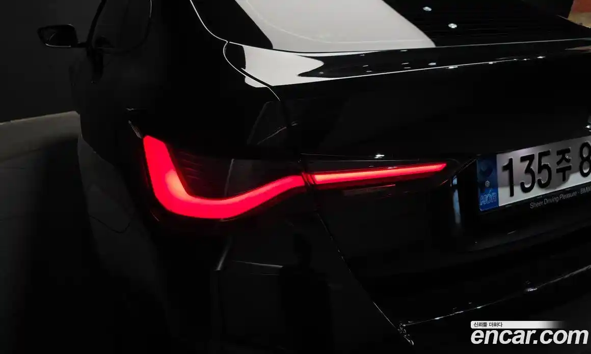 BMW 4 серия 2023 2.0 автомат (гидро), фото 9