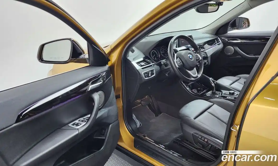 BMW X2 2020 2.0 автомат (гидро), фото 13