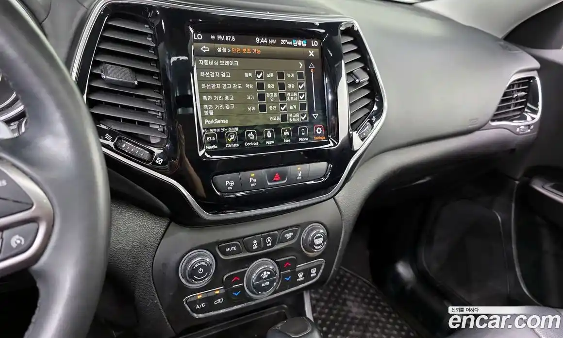 Jeep Cherokee 2019 2.2 автомат (гидро), фото 21