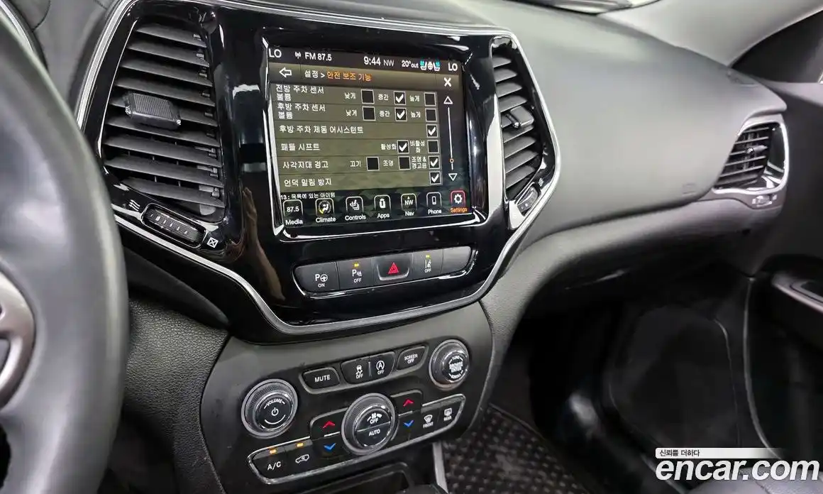 Jeep Cherokee 2019 2.2 автомат (гидро), фото 24