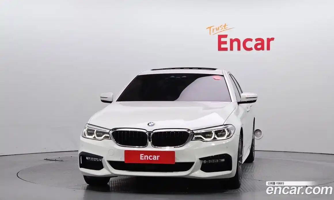 BMW 5 серия 2018 2.0 автомат (гидро), фото 3