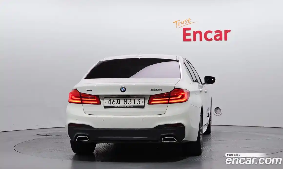 BMW 5 серия 2018 2.0 автомат (гидро), фото 4